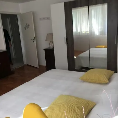 Tamara Bacvice Apartment *